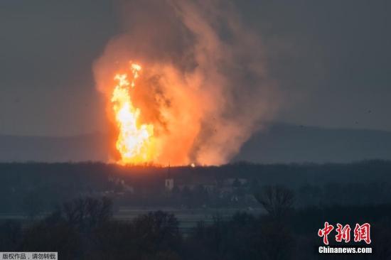  當?shù)貢r間12月12日，奧地利鮑姆加騰一座大型天然氣站發(fā)生爆炸，數(shù)人受傷。